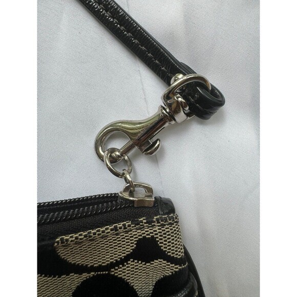 Coach black monogram wristlet - Picture 4 of 8